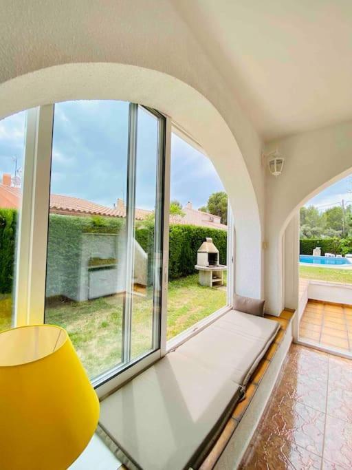 Villa Caramonte, En Costa Dorada Les Tres Cales Exterior photo