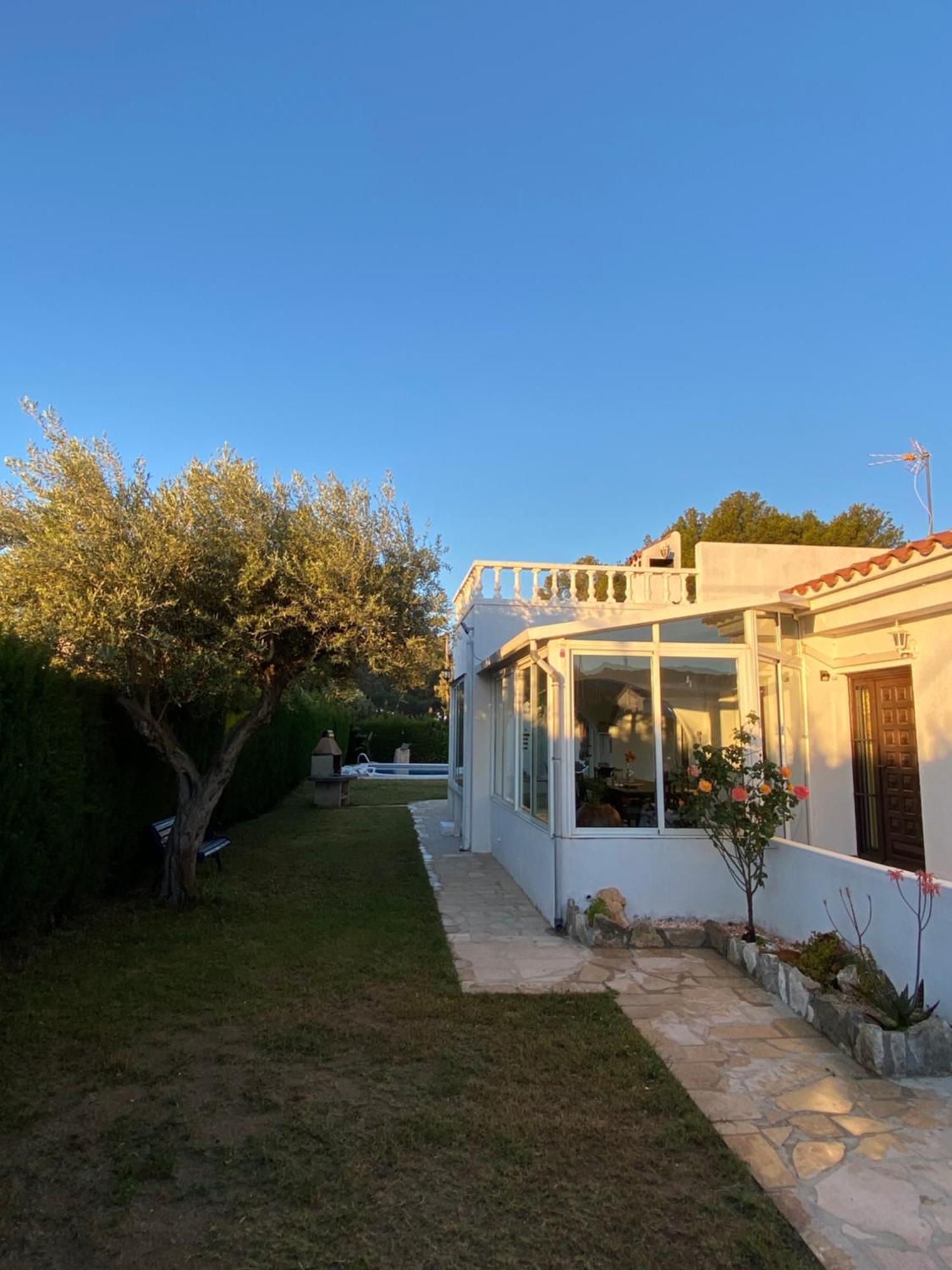 Villa Caramonte, En Costa Dorada Les Tres Cales Exterior photo