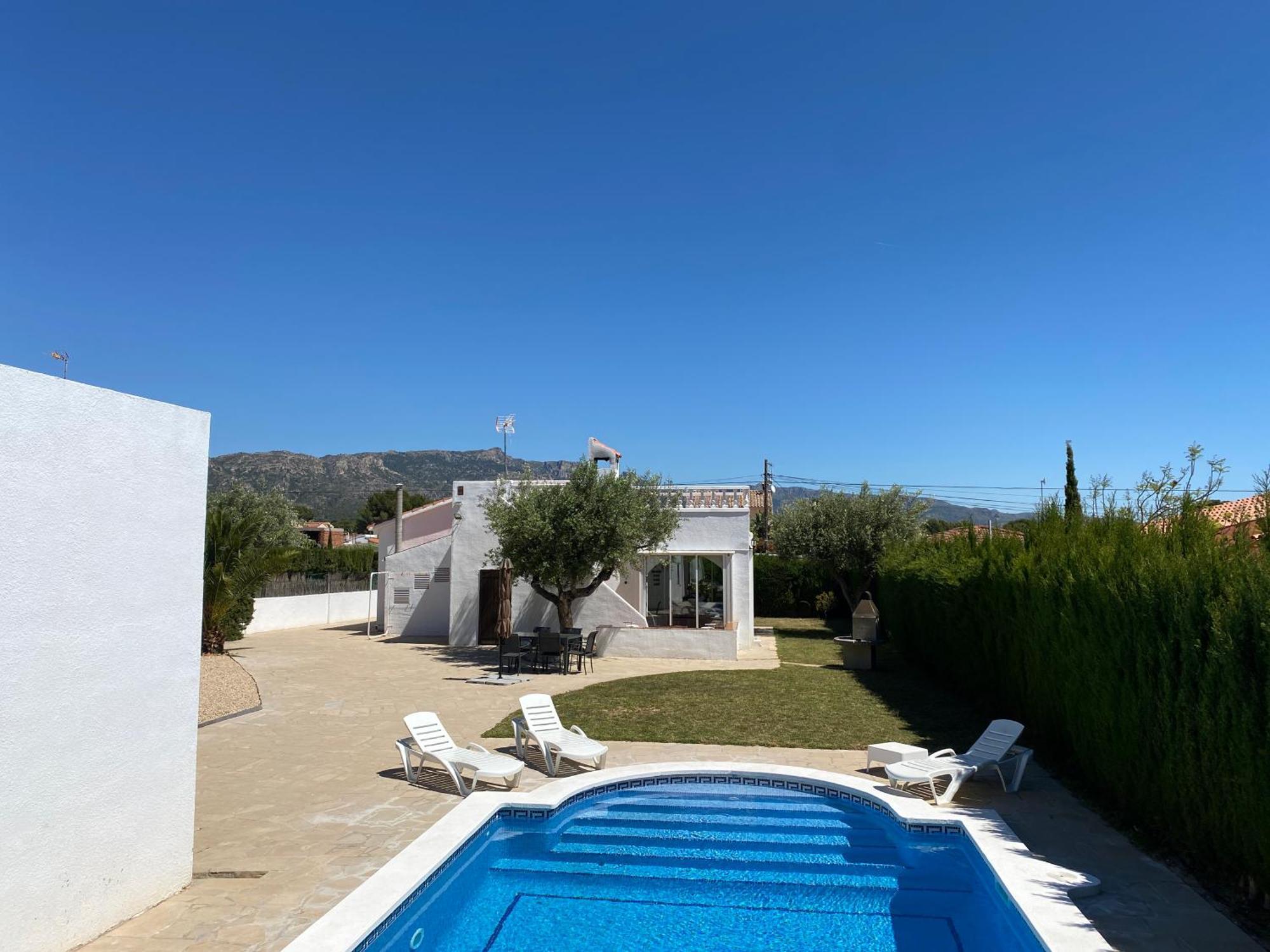 Villa Caramonte, En Costa Dorada Les Tres Cales Exterior photo